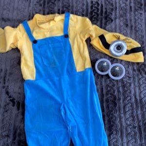 Minion costume